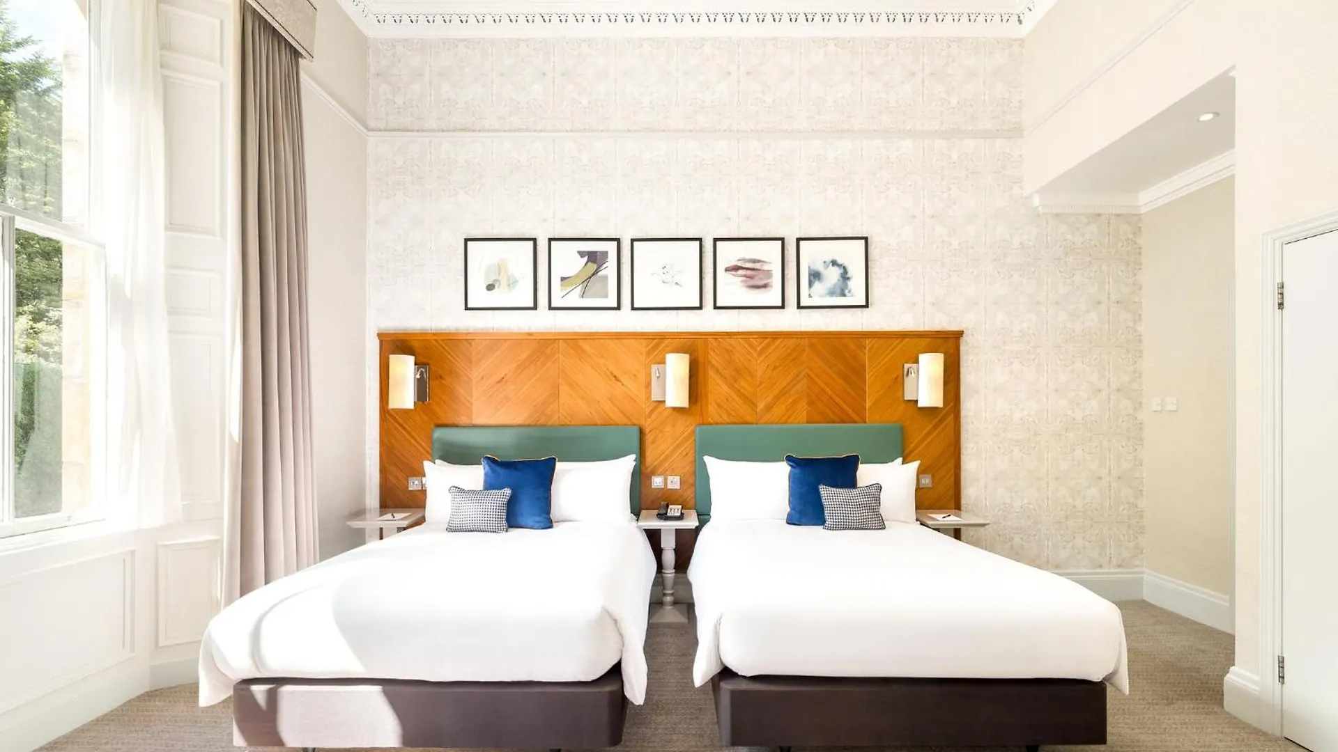 Voco Edinburgh - Royal Terrace By Ihg Hotel